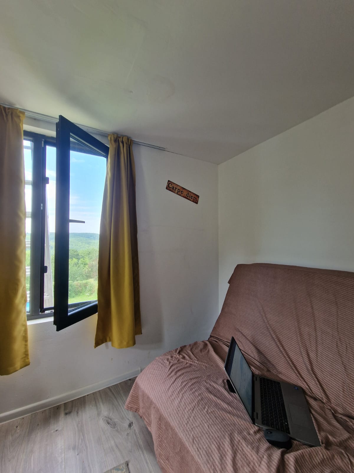 Casă de vânzare în Gorgota, aproape de Târgoviște - 31.000 € (preț nenegociabil)