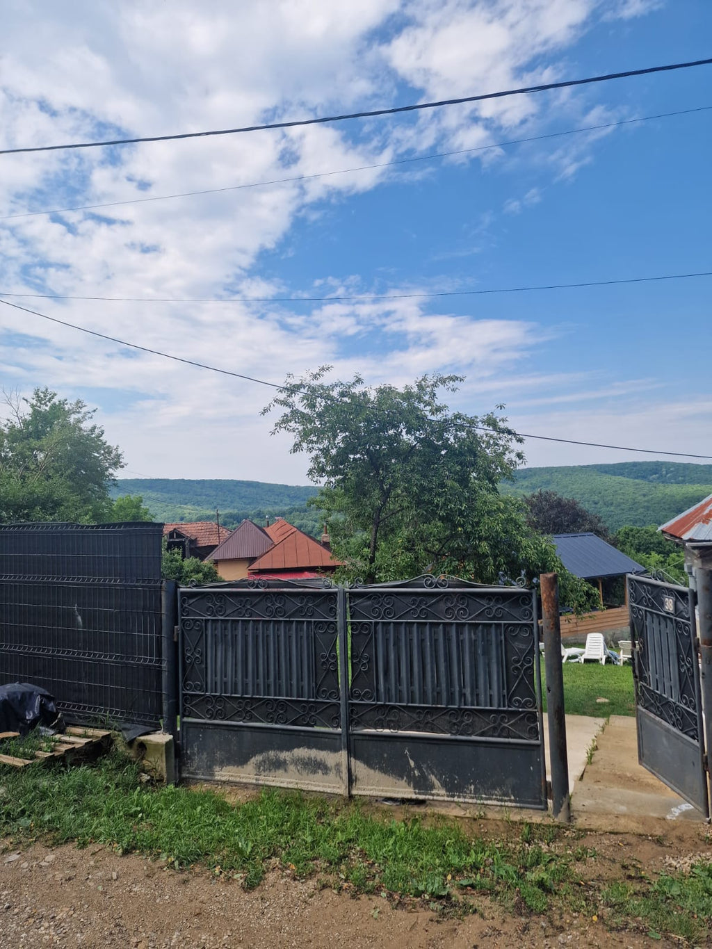 Casă de vânzare în Gorgota, aproape de Târgoviște - 31.000 € (preț nenegociabil)