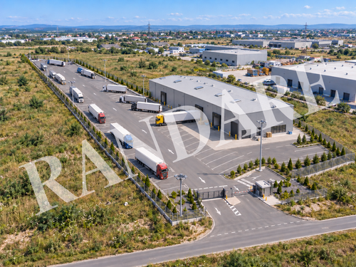 Două loturi de teren intravilan – 8.682 mp (7.445 mp + 1.237 mp)  – Zona industrială Târgoviște
